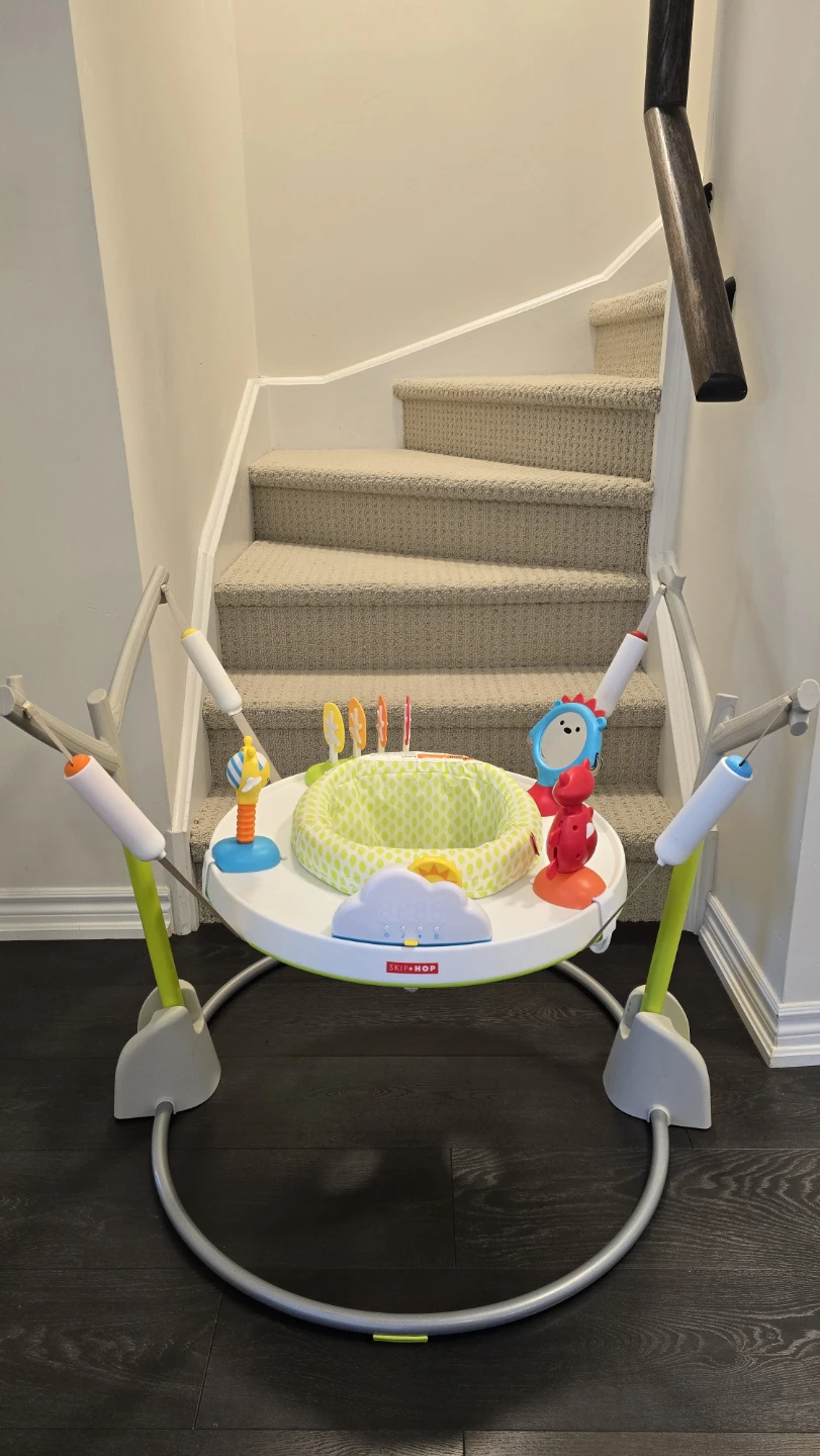 Skip Hop Jumpscape Foldaway Jumper
