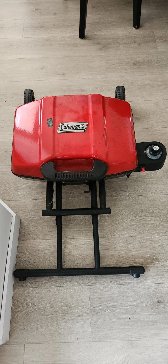 Coleman Portable Propane Grill  Series 9955