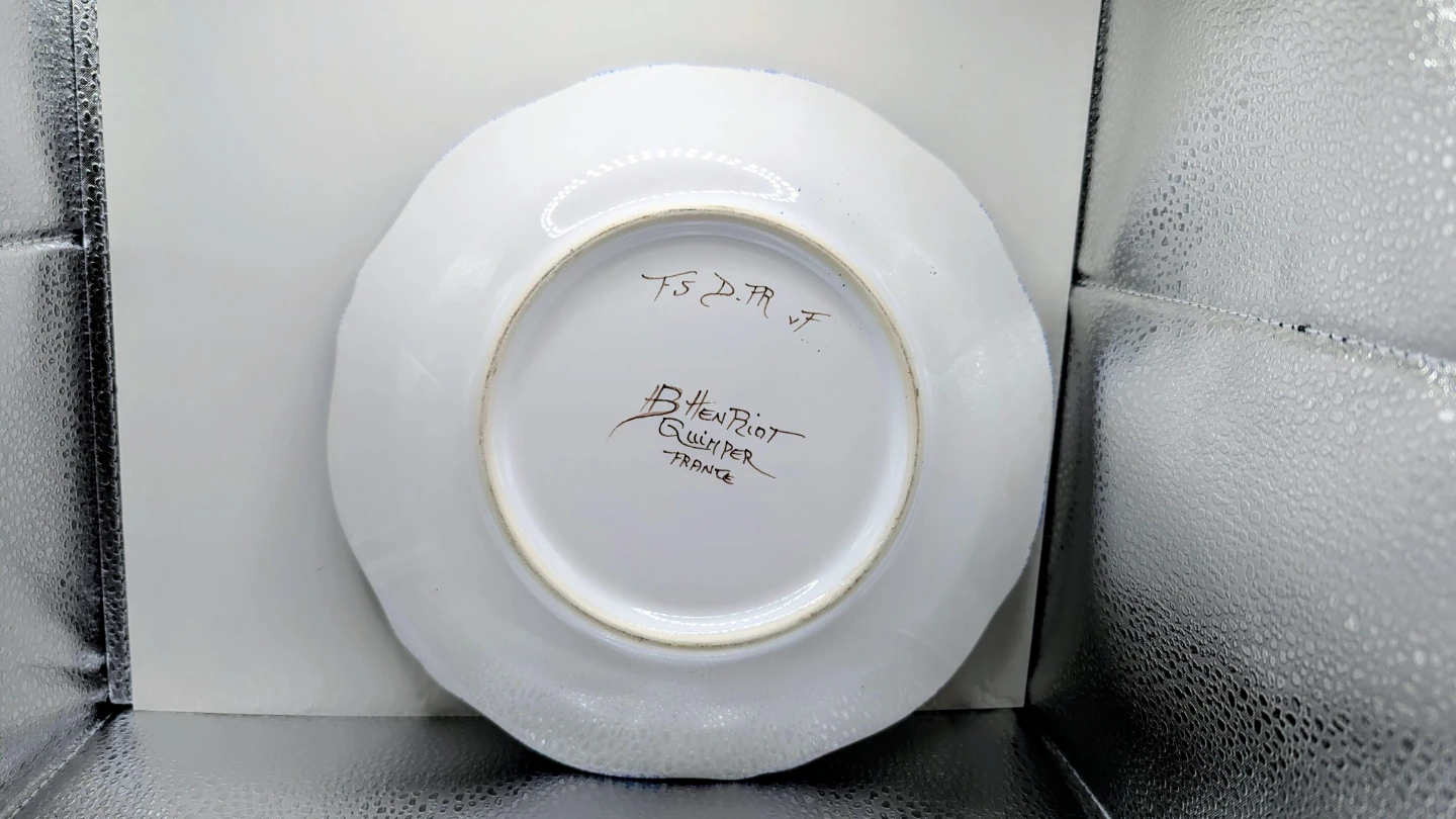 Henriot Quimper France Hand-Painted Plate - photo 3