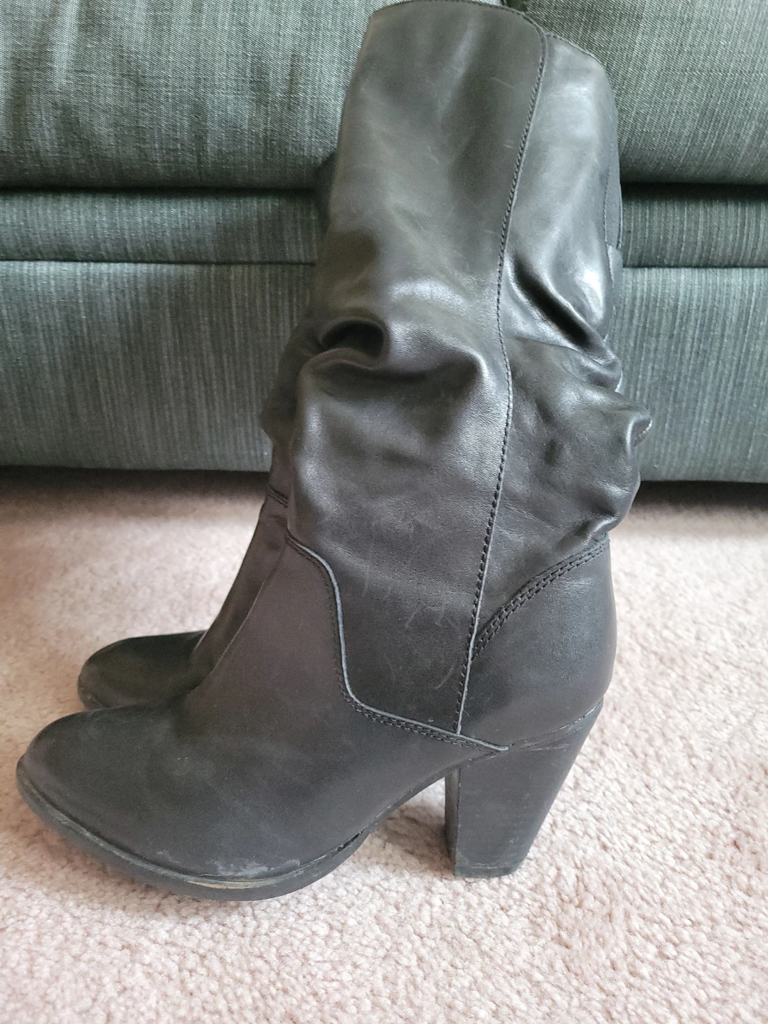 Black slouchy boots