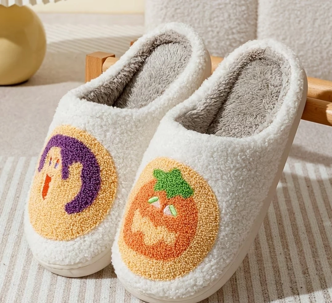 Halloween cookie Slippers - White - Size 7.5-8