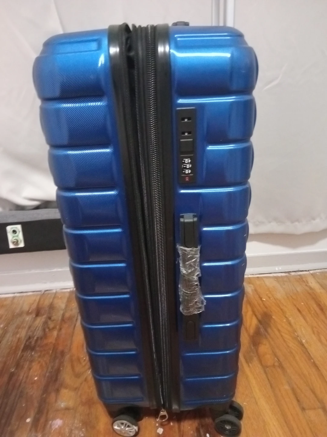 Blue Hardside Spinner Luggage - photo 5