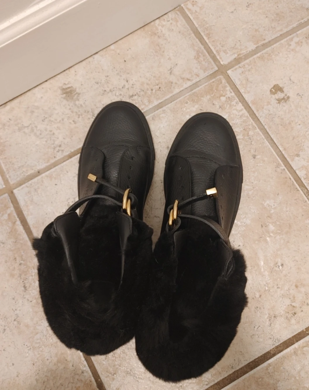 Black Fur Lined Leather Sneakers  size 8.5