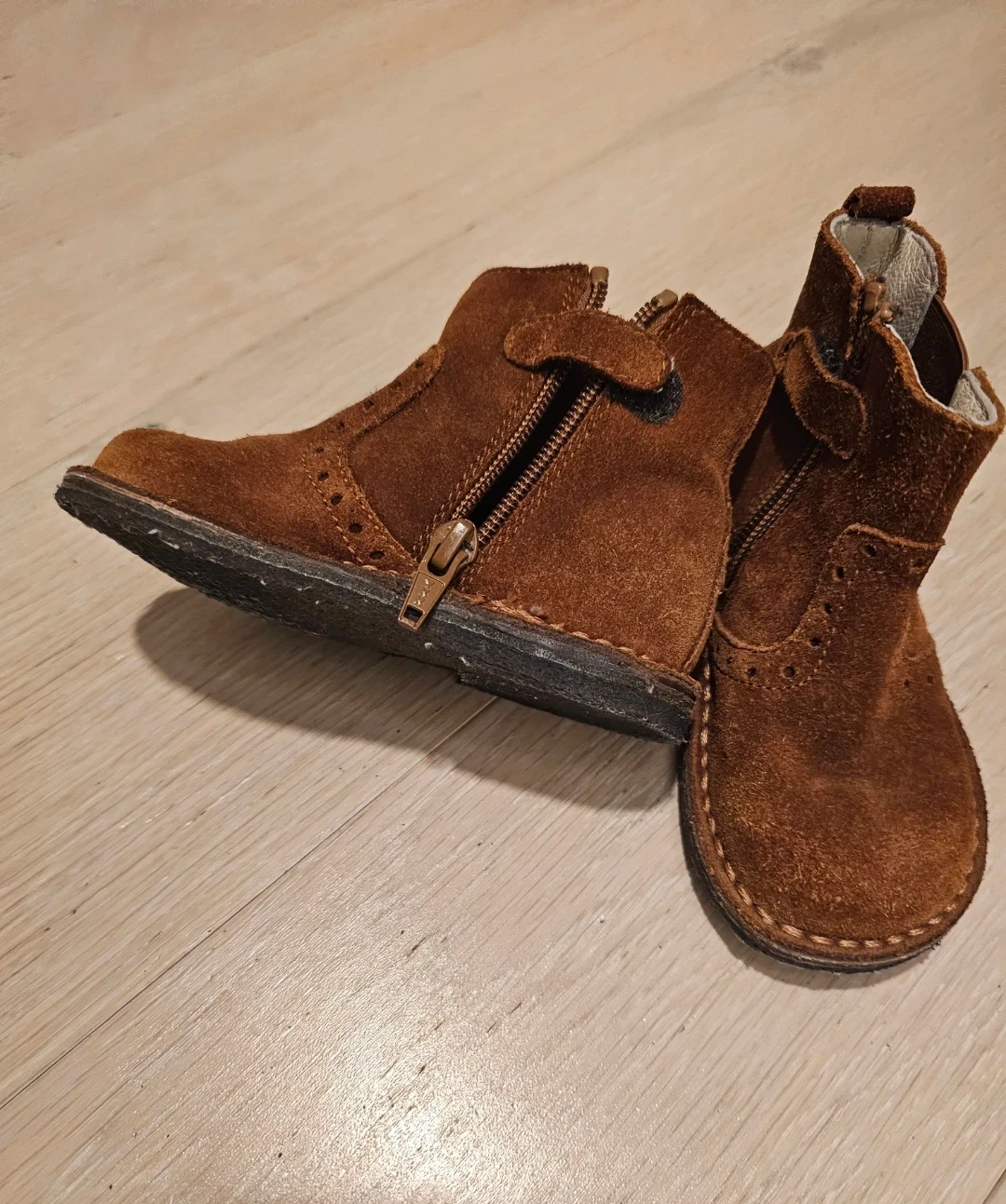 Il Gufo Brown Suede Ankle Boots - Size 22 - photo 2