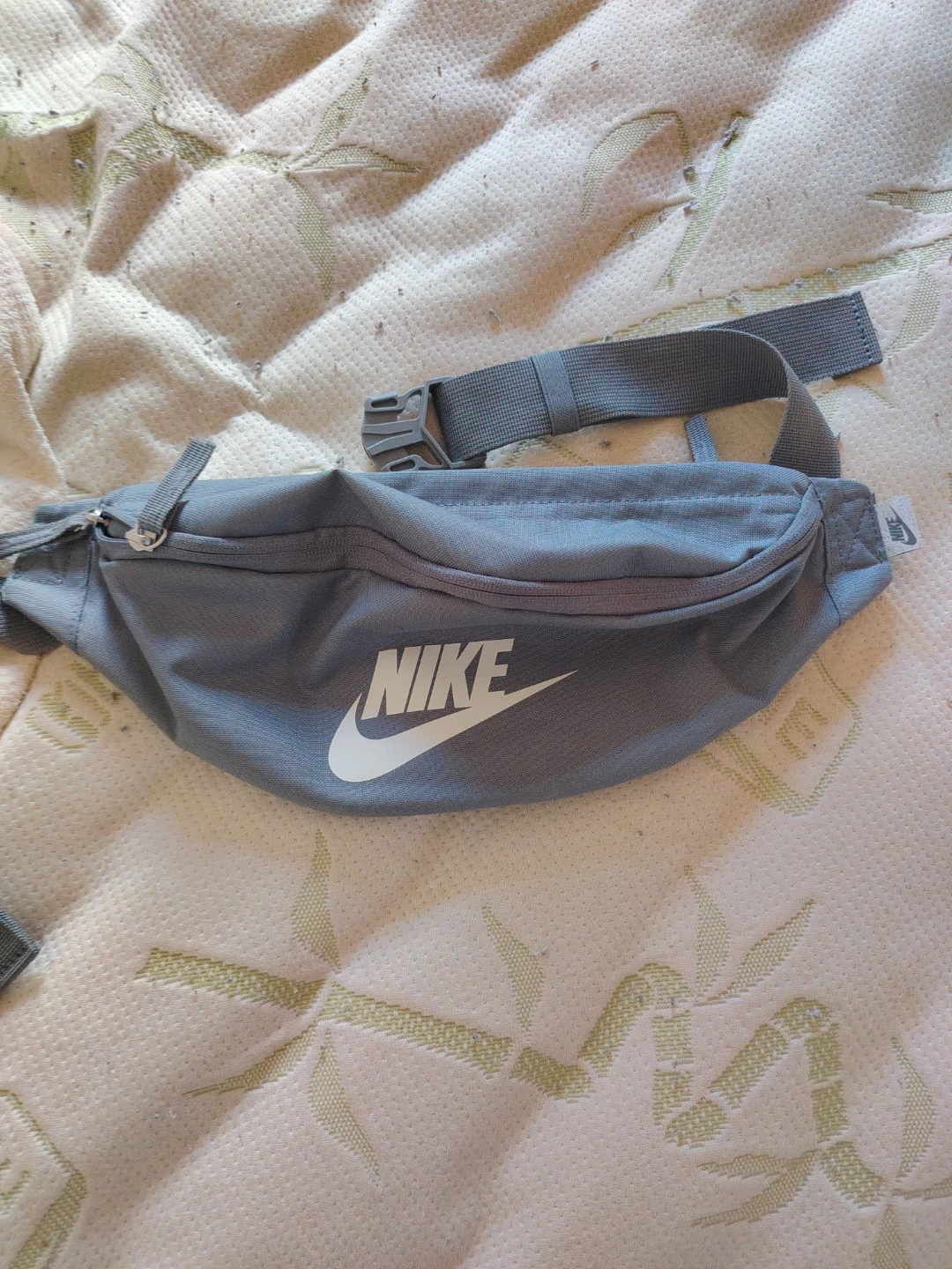 Nike Fanny Pack - photo 2