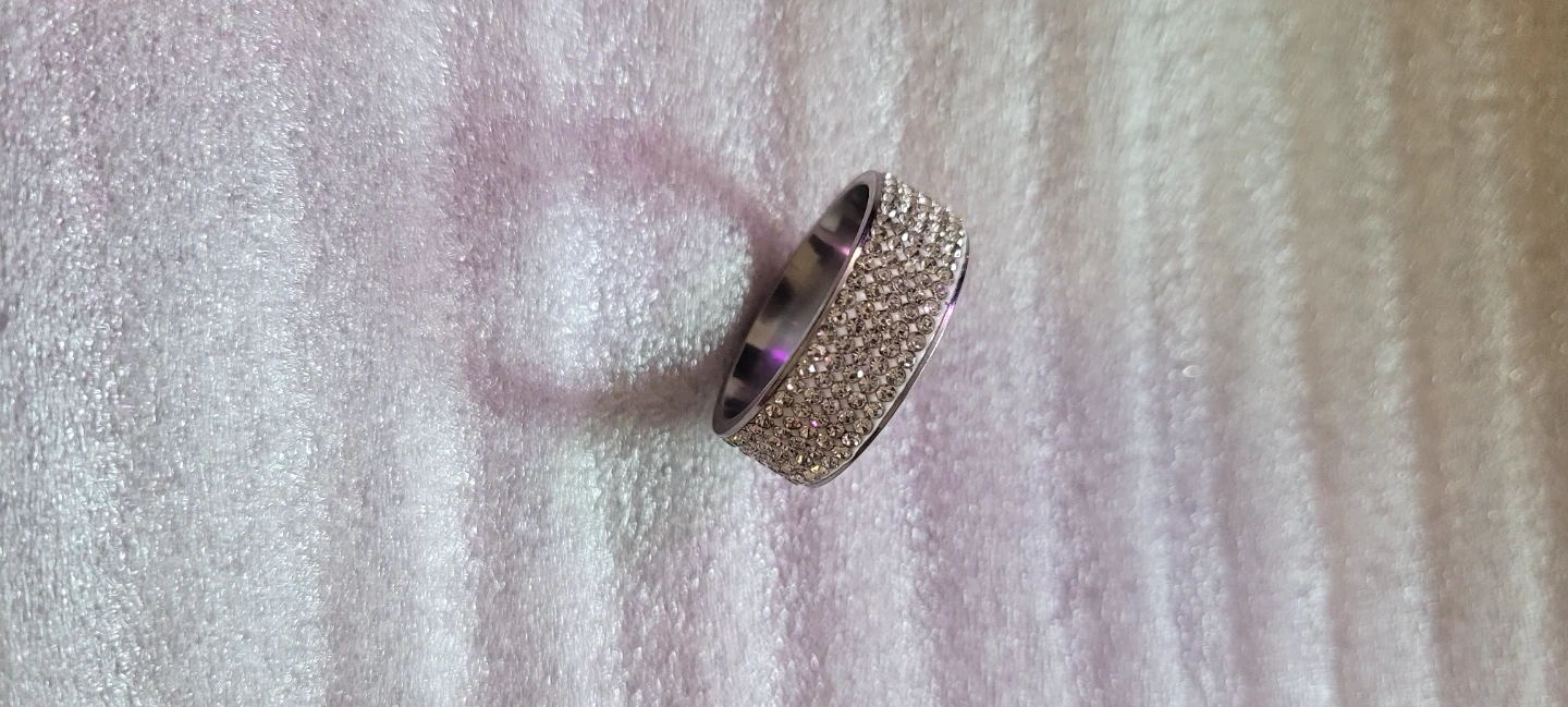 Sparkly Ring