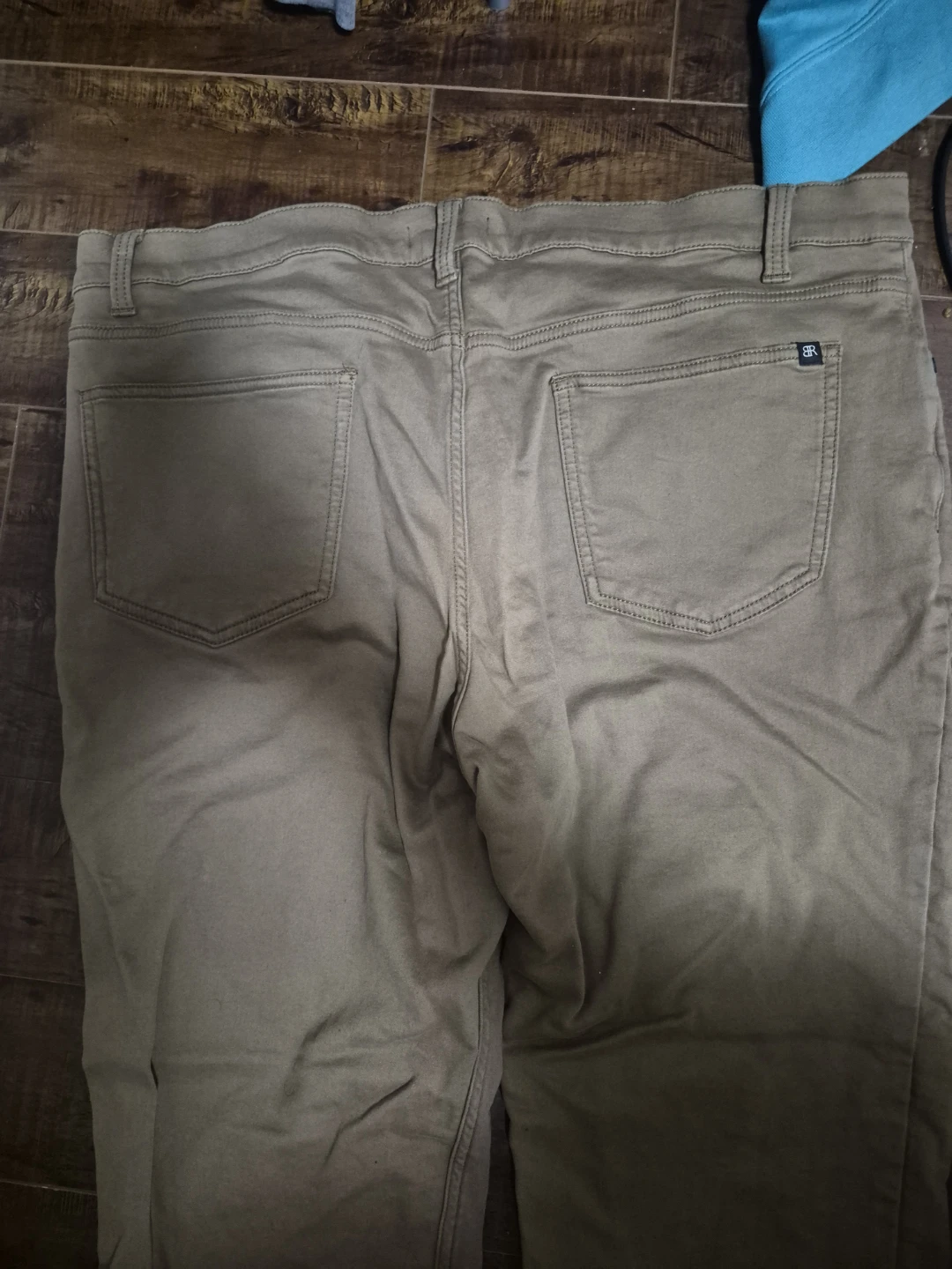 Banana republic khaki pants - photo 3