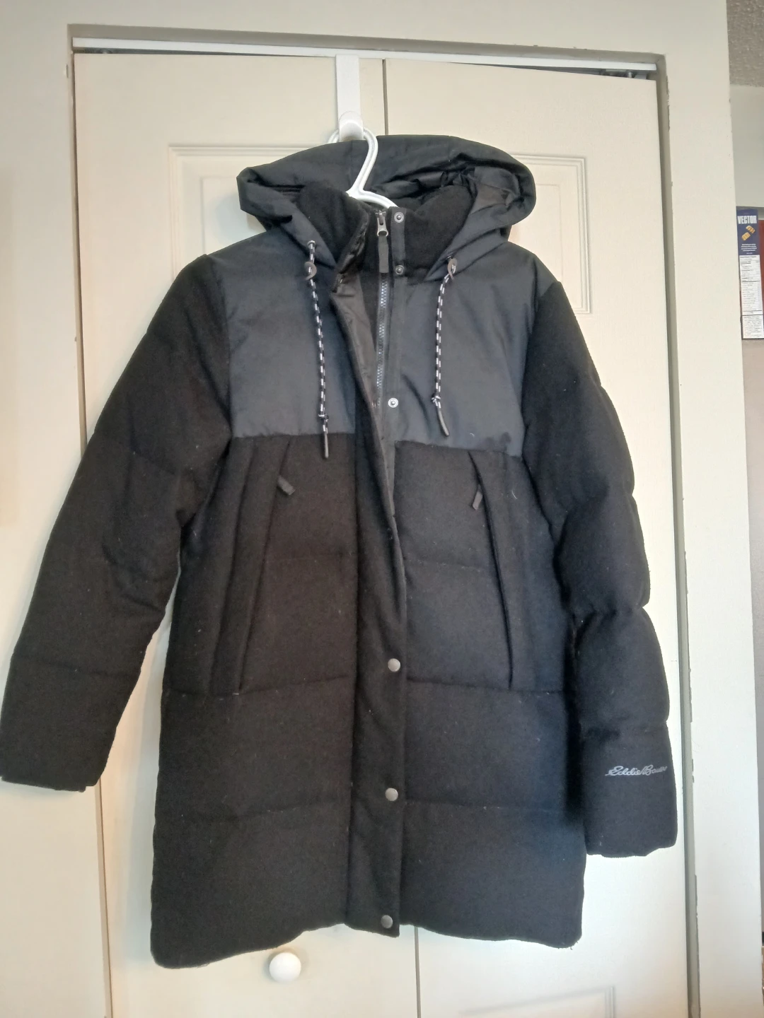 Eddie Bauer Menoken down parka black winter coat, size small (S) - photo 2