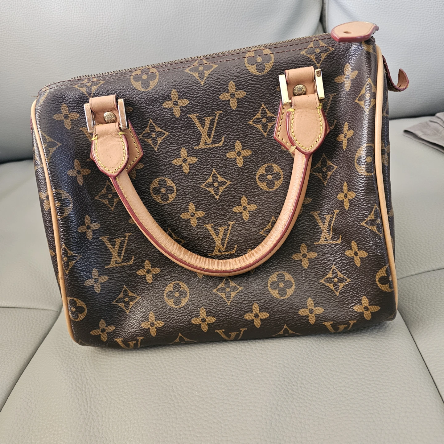 Louis Vuitton Speedy 30 Monogram Canvas Handbag - photo 3