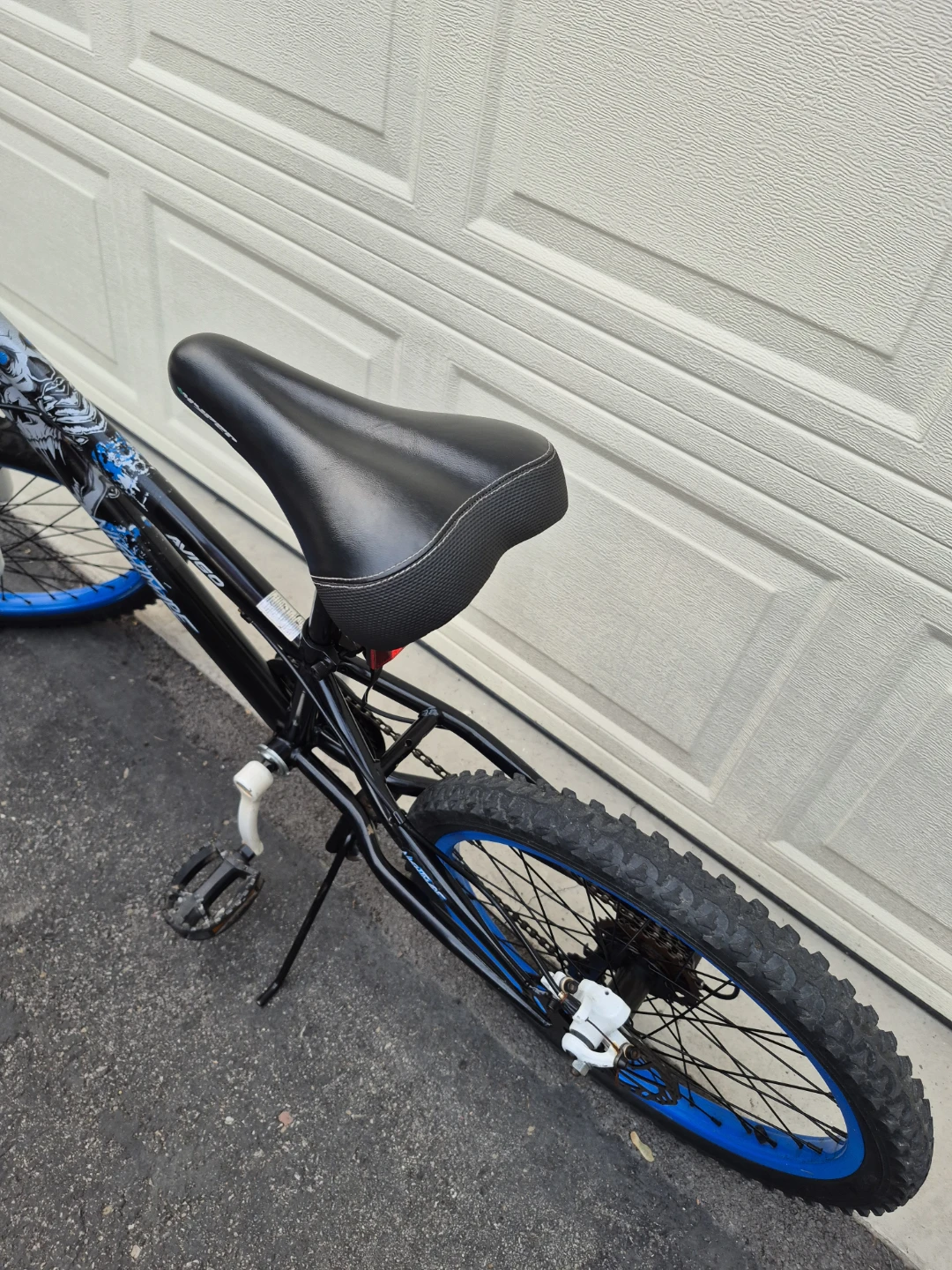 Amazing Quality Black and Blue Kids Bike - photo 3