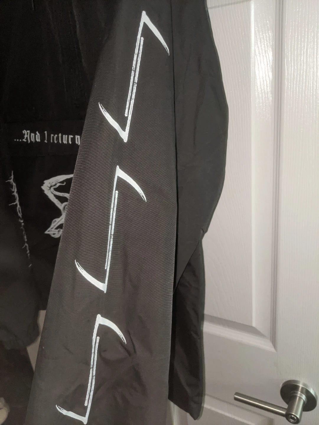 Lorna Shore windbreaker - photo 4