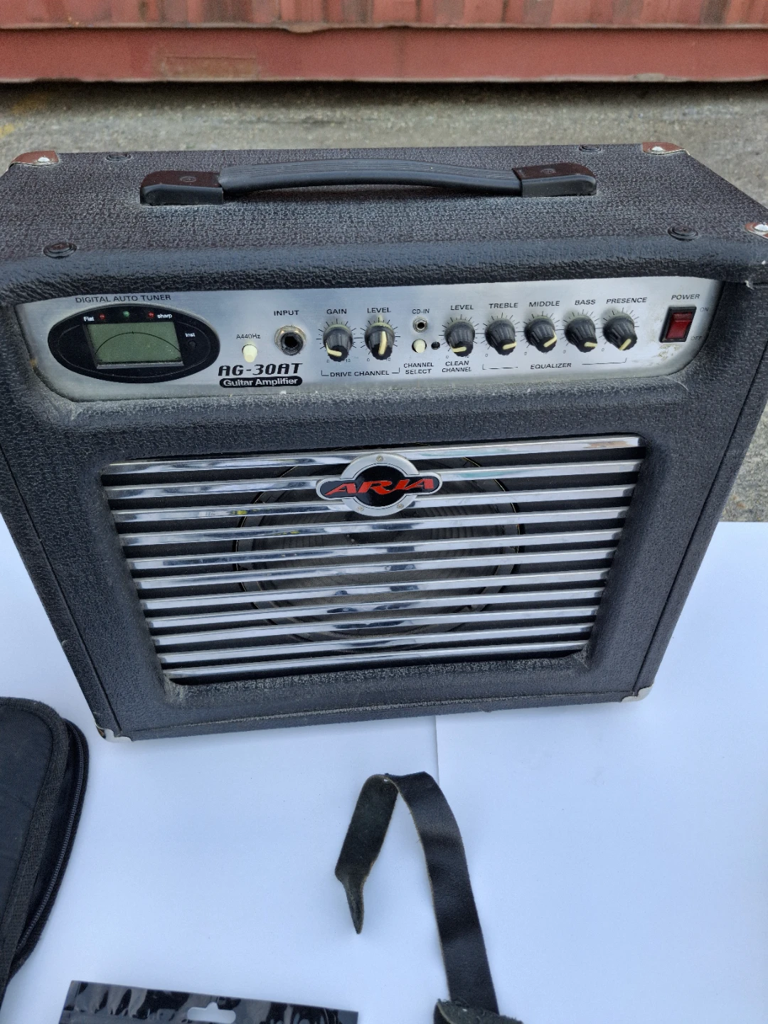 Aria Pro II Electric Guitar and Amplifier Set - photo 4
