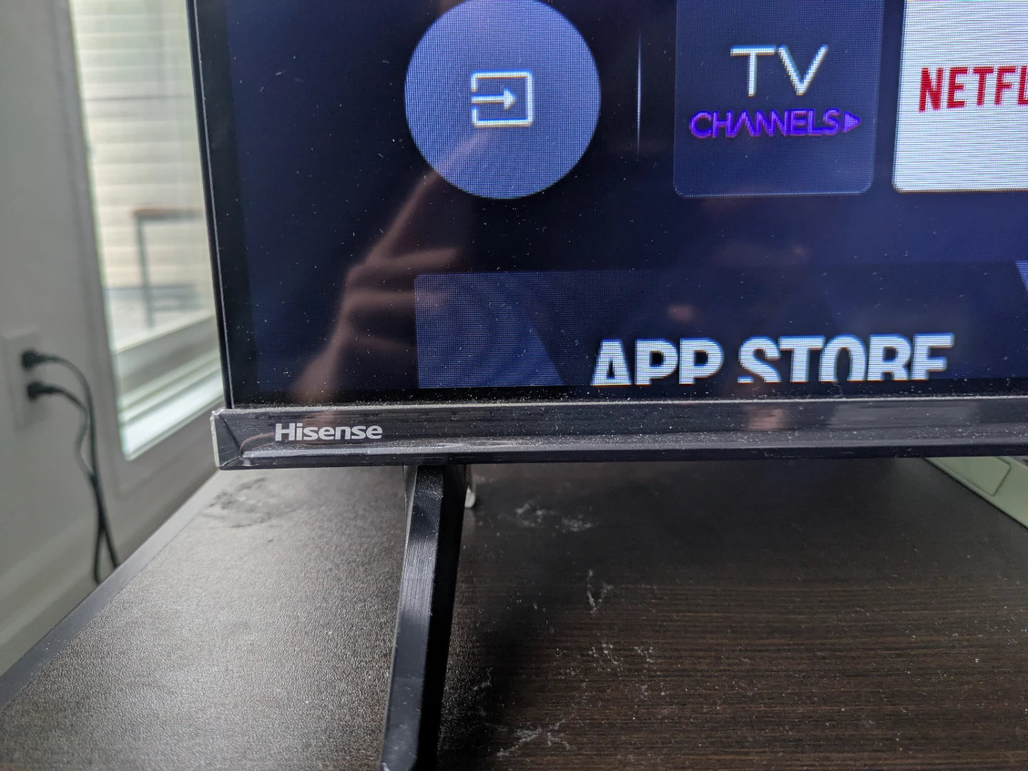 Hisense 32-inch Smart TV (NEW Purchased June 3rd 2026) - photo 3