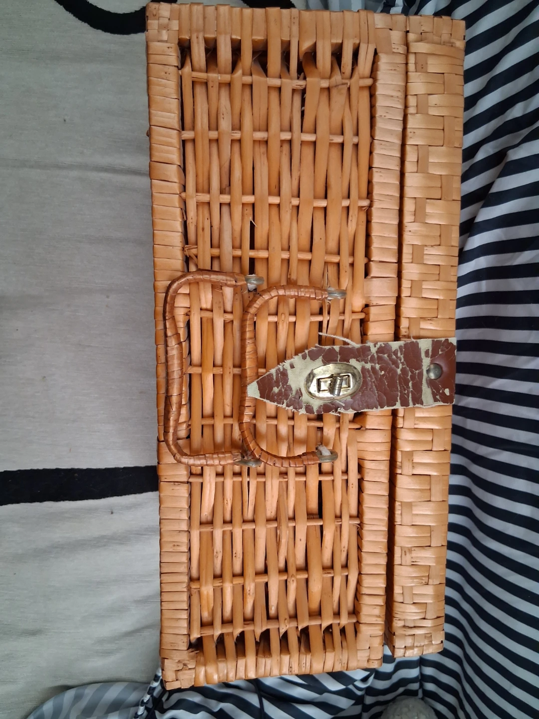 Wicker Picnic Basket - photo 3