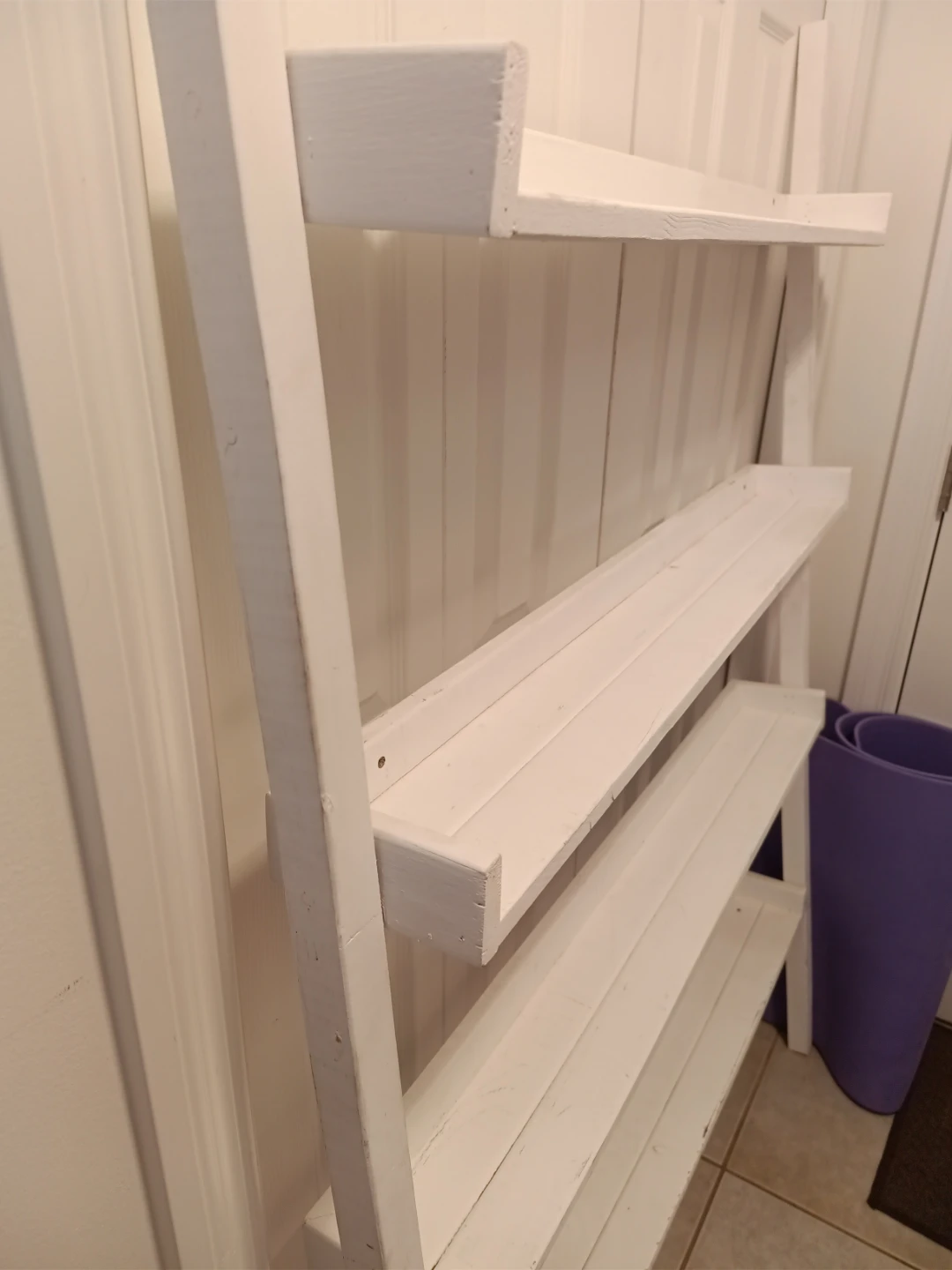 White Ladder Shelf (64 x 44) - photo 3