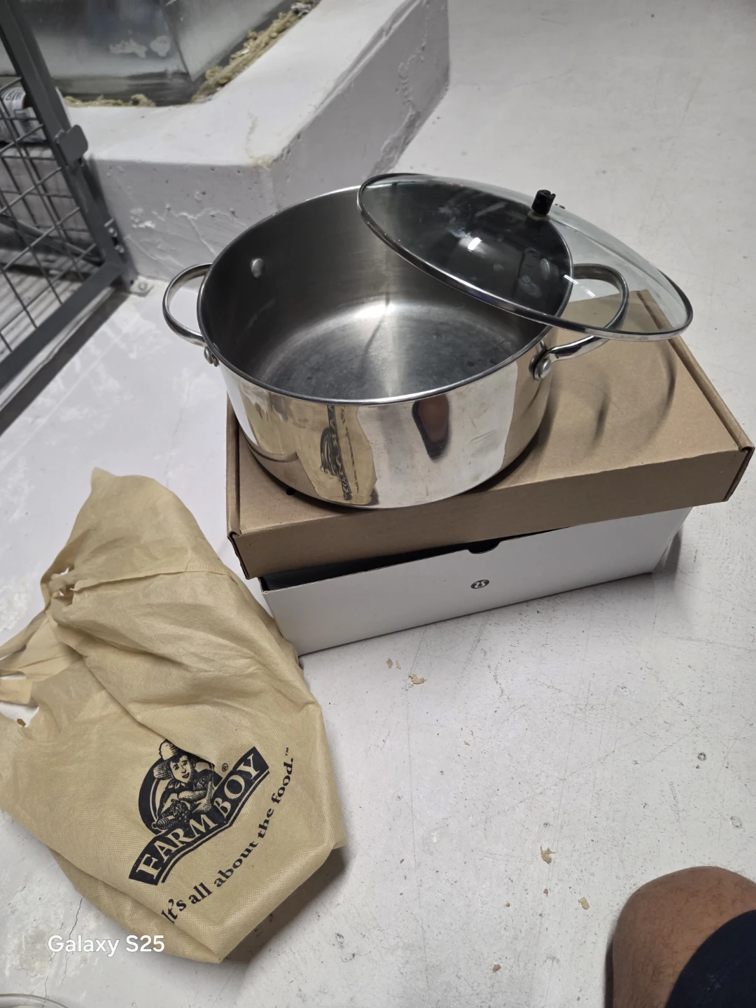 Farm Boy Stock Pot with Lid - photo 5