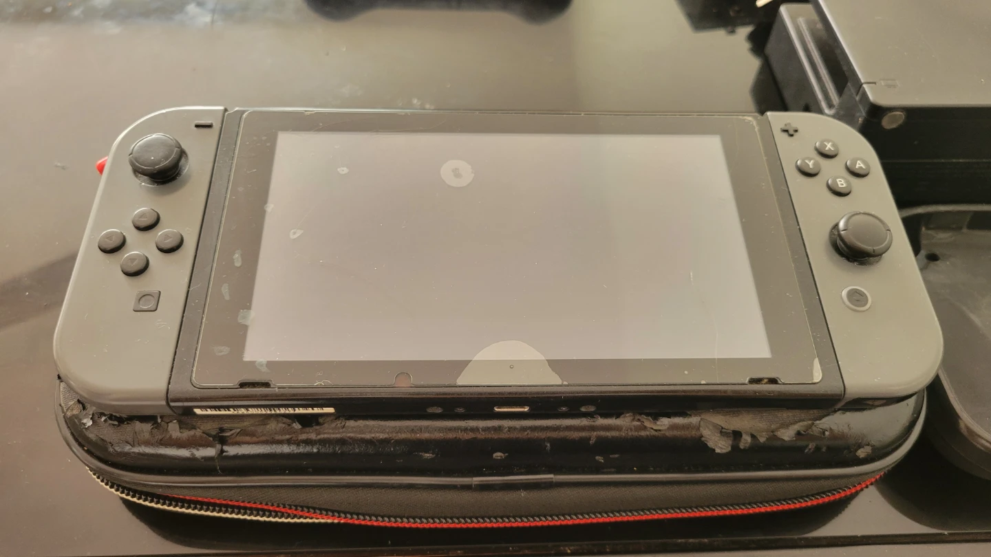 Modded Nintendo Switch V1 – Atmosphère, 87.9GB SD, + Accessories - photo 2