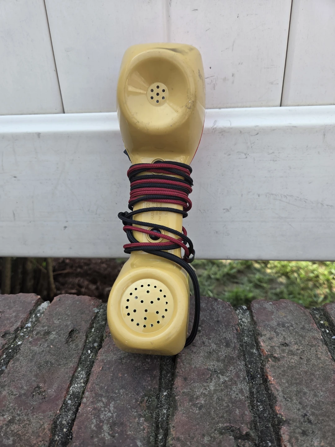 Vintage Red and Yellow Handset Telephone - photo 4