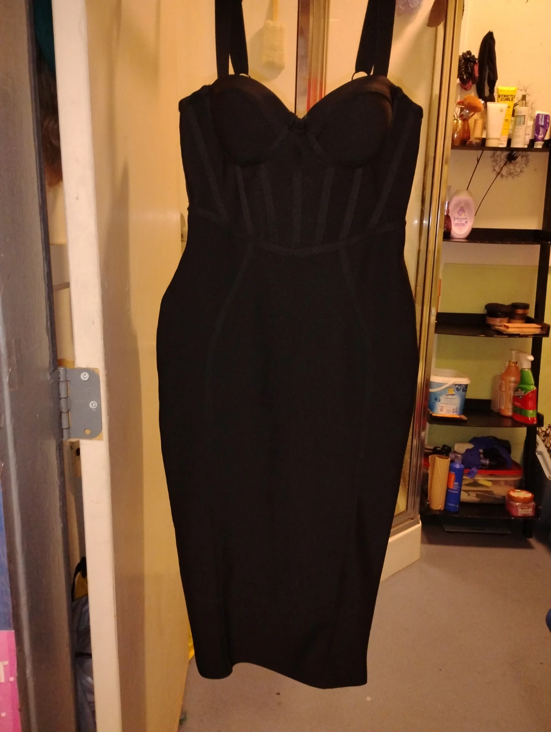 BNWOT black evening dress (M)