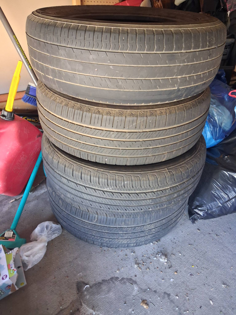 Used P225/65R17 Tires (Set of 4)