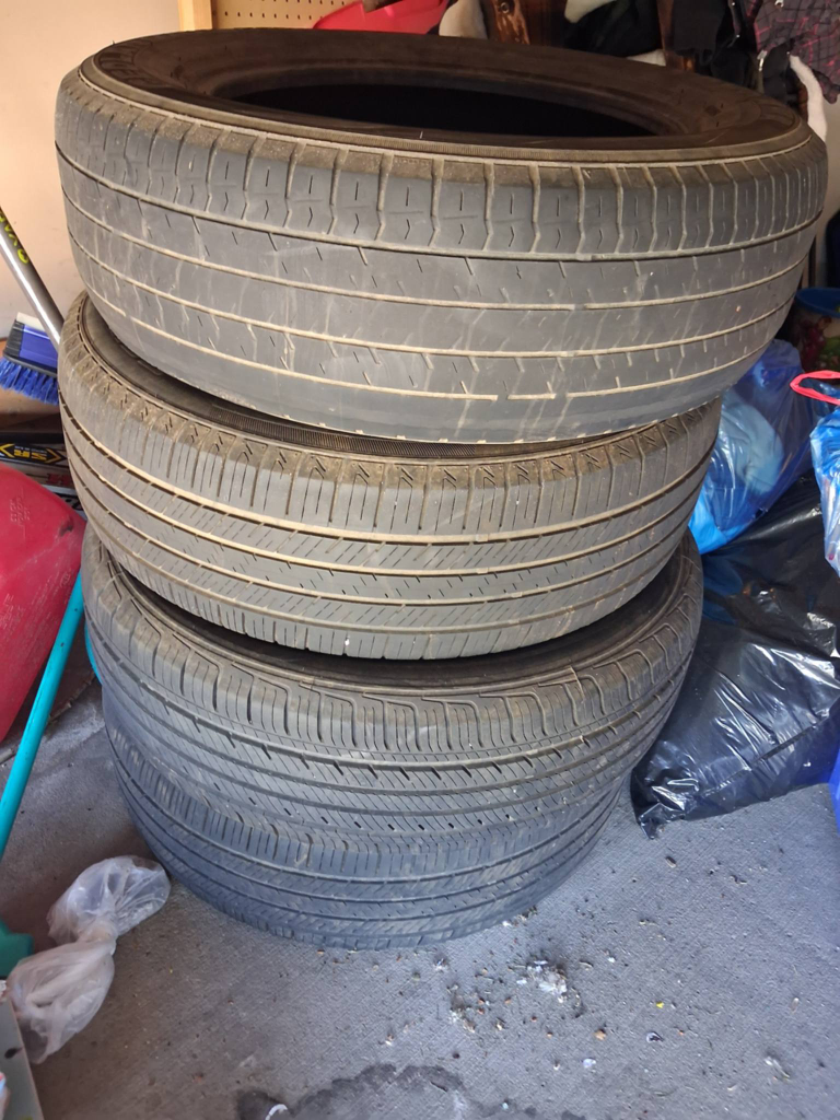 Used P225/65R17 Tires (Set of 4) - photo 2