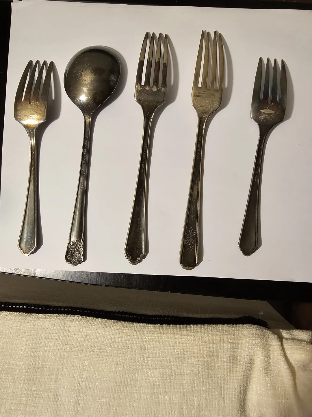 Set of 5 Vintage Silverware Forks and Spoon - photo 2