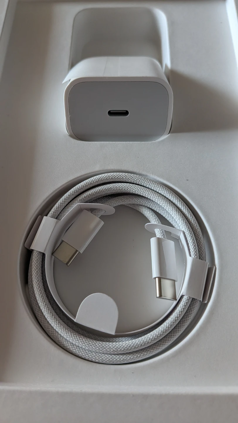 iPad 11 (A16) 128GB - Wi-Fi + Cellular (Open Box / Brand New) - photo 3
