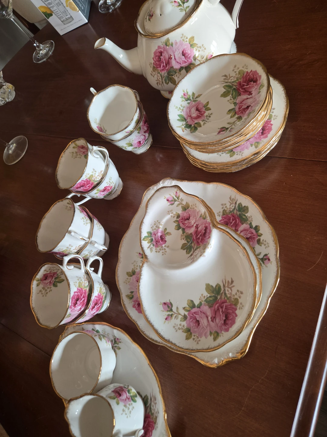 Royal Albert American Beauty Tea Set - photo 4