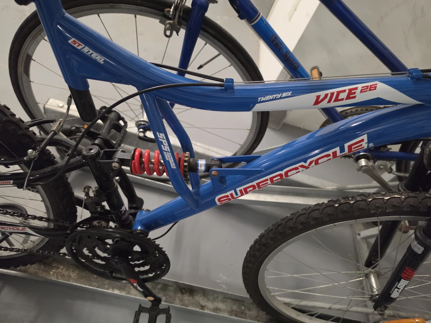 Supercycle Vice 26 Mountain Bike - photo 2