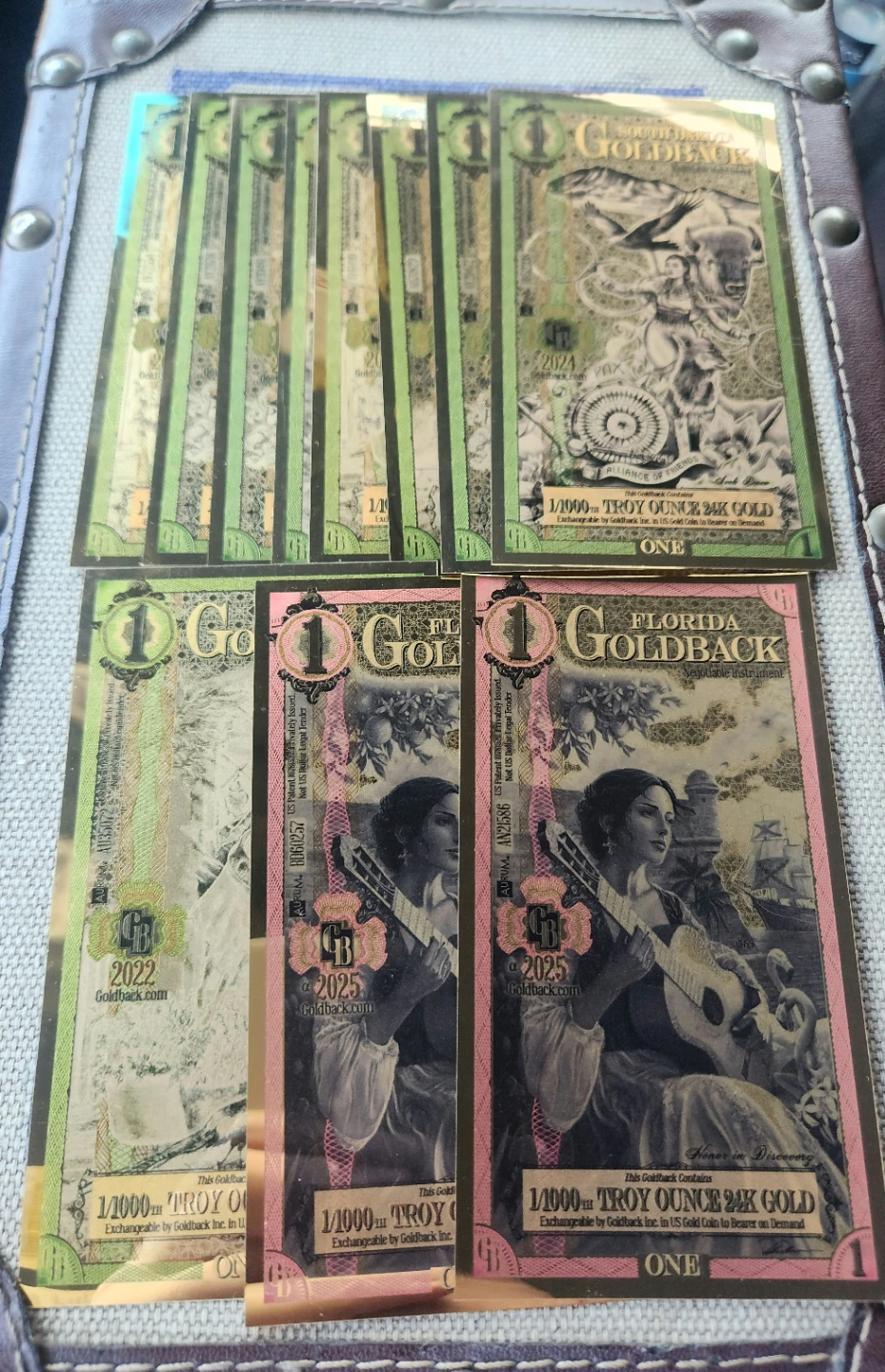 Lot of 35 goldbacks - photo 4
