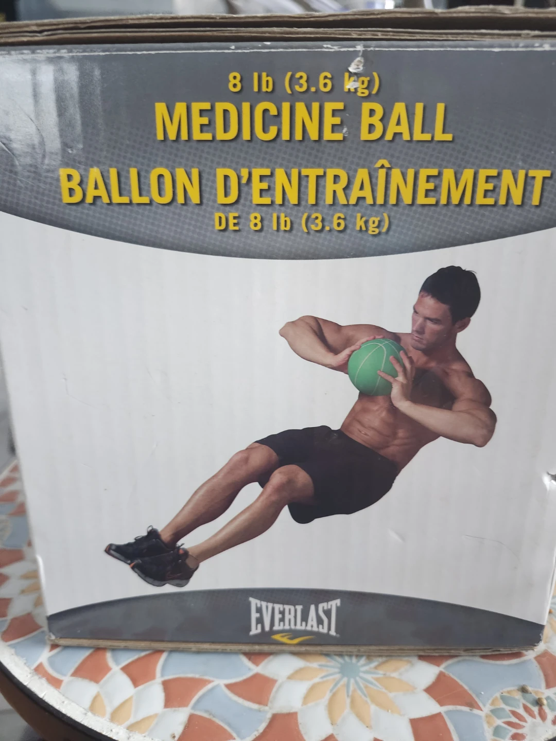 Everlast 8 lb Medicine Ball - photo 3