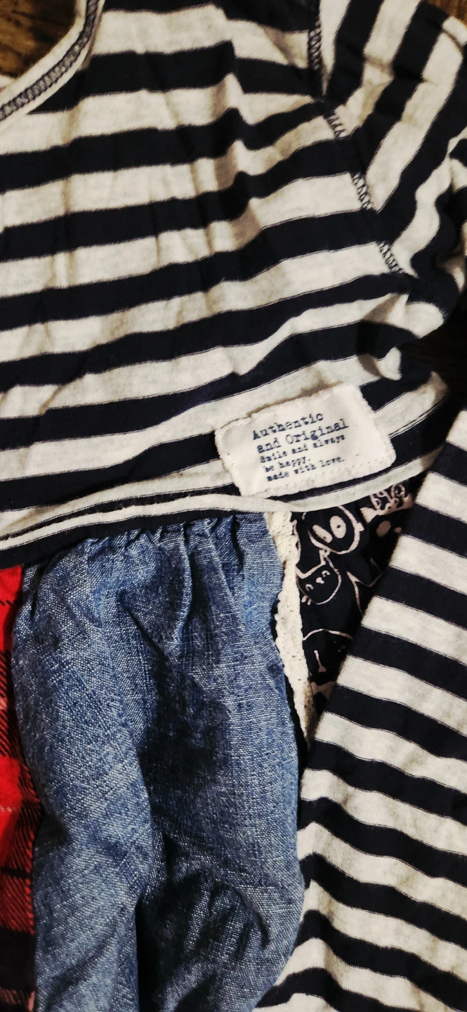 Branded girls clothes size 4 - photo 2