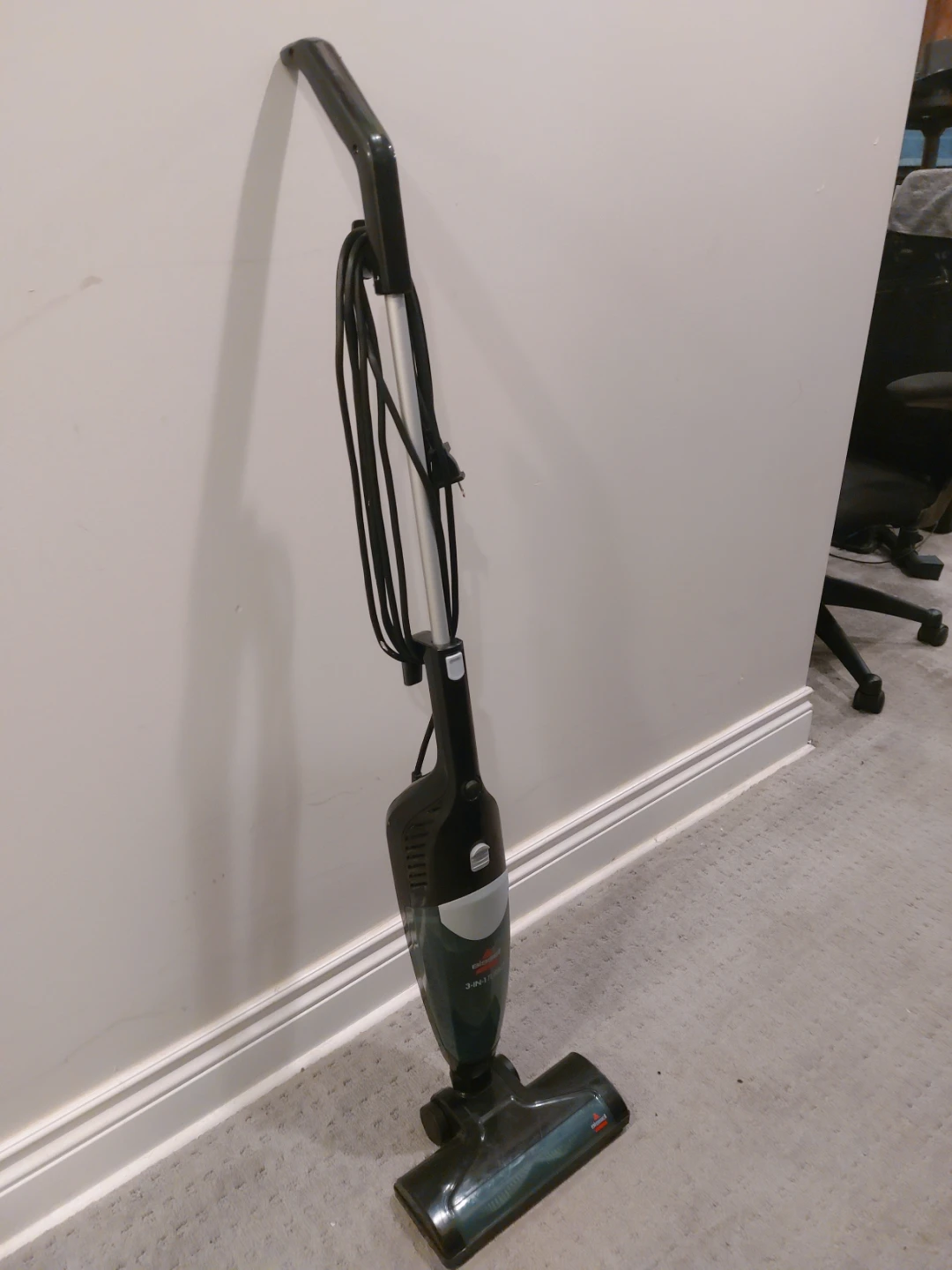 Bissell 3-in-1 Turbo Lightweight Vacuum - photo 2