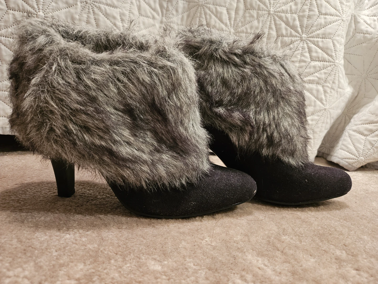 Black Fur-Trimmed Heeled Ankle Boots Size 39