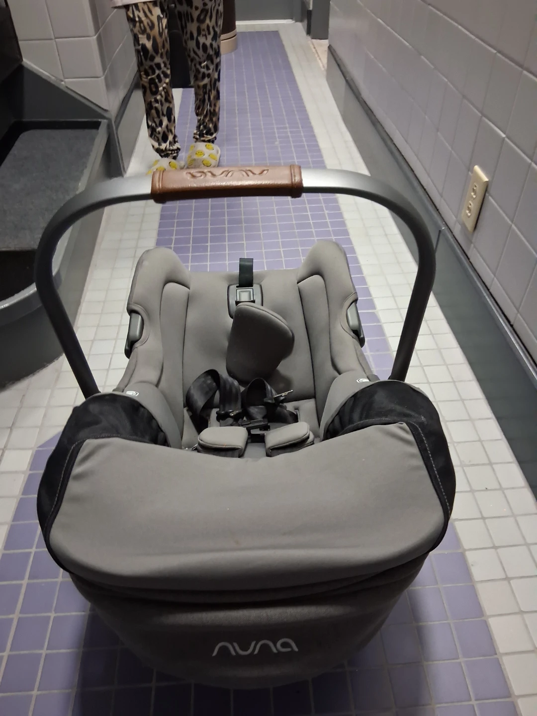 Nuna Infant Car Seat - photo 4