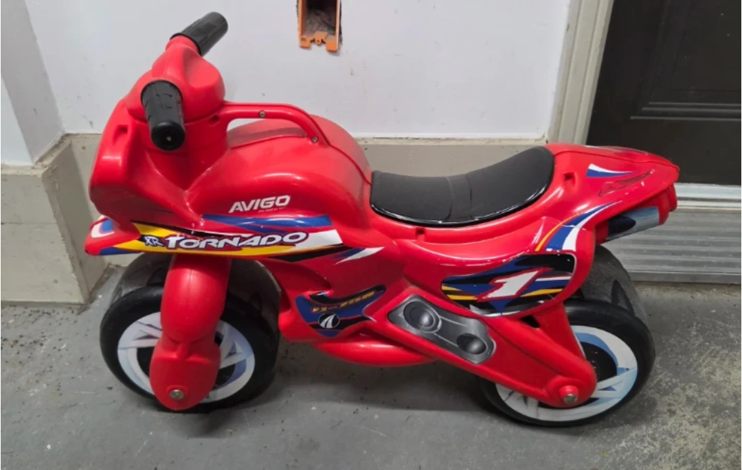 Avigo Tornado Ride-On Motorcycle - photo 2
