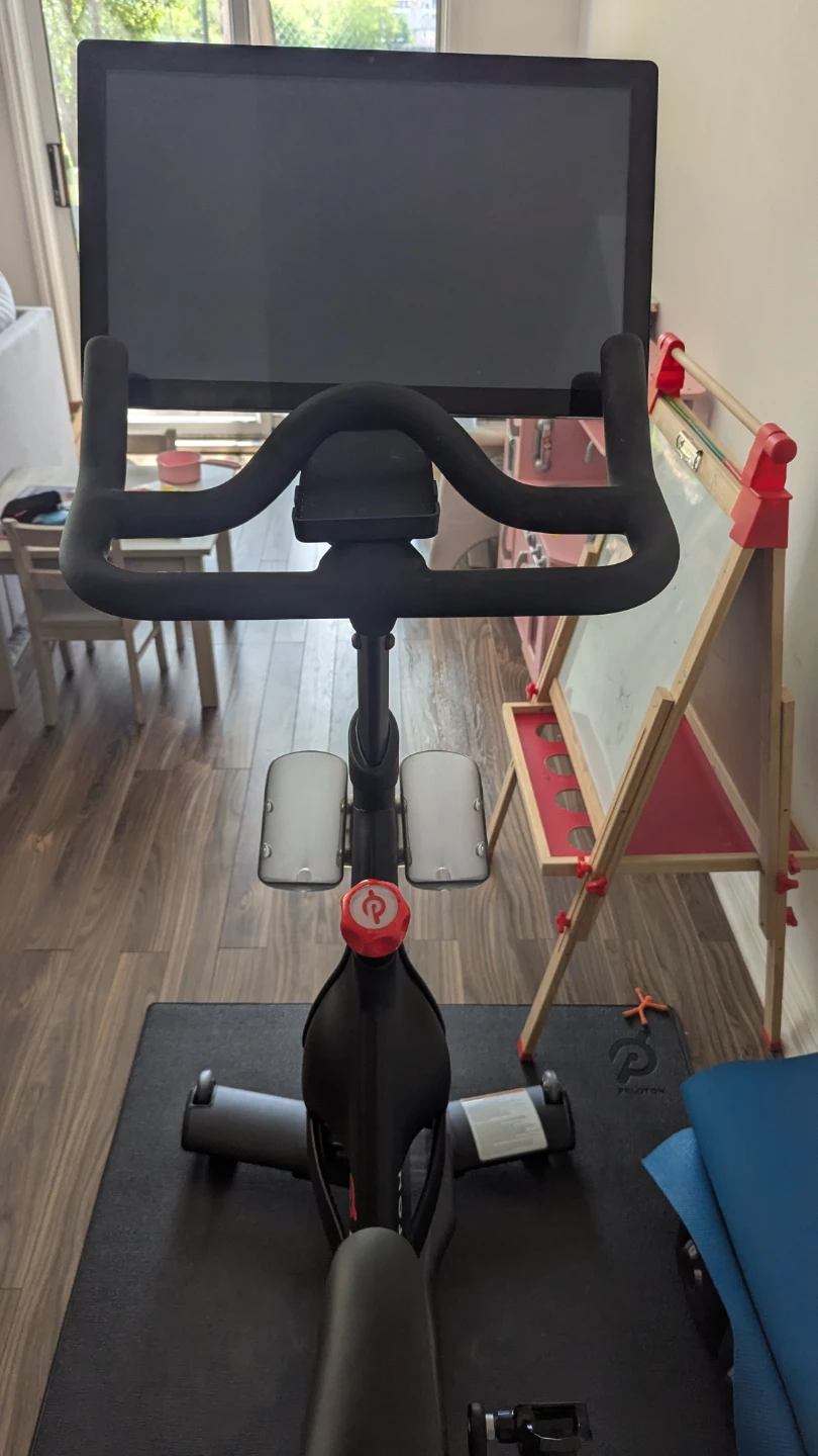 Peloton Bike – Ready to Ride! 🚴‍♂️ - photo 3