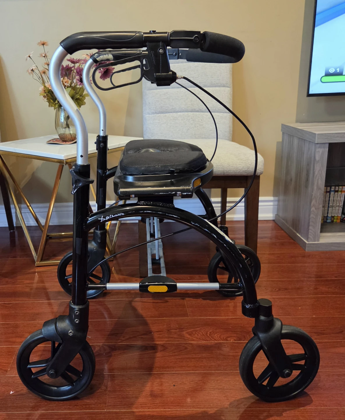 Drive Medical Nitro Rollator Walker