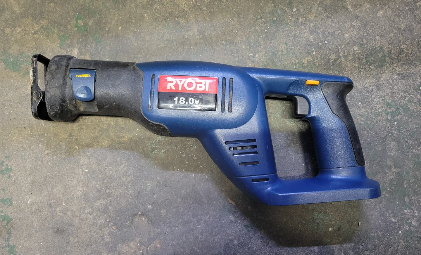 TOOL ONLY!! Ryobi 18V Reciprocating Saw RJC181