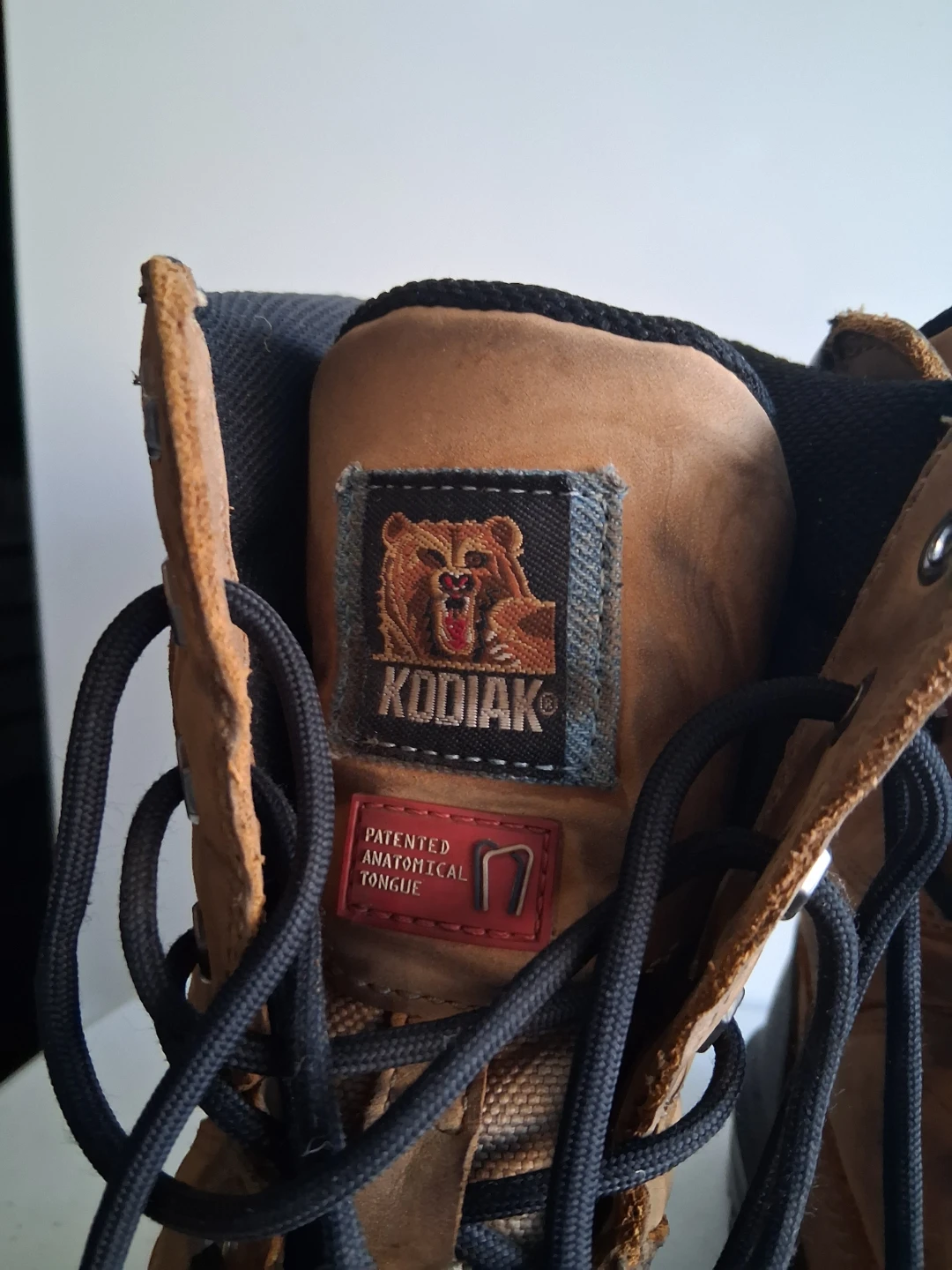 Kodiak Work Boots Size 10 US - photo 2