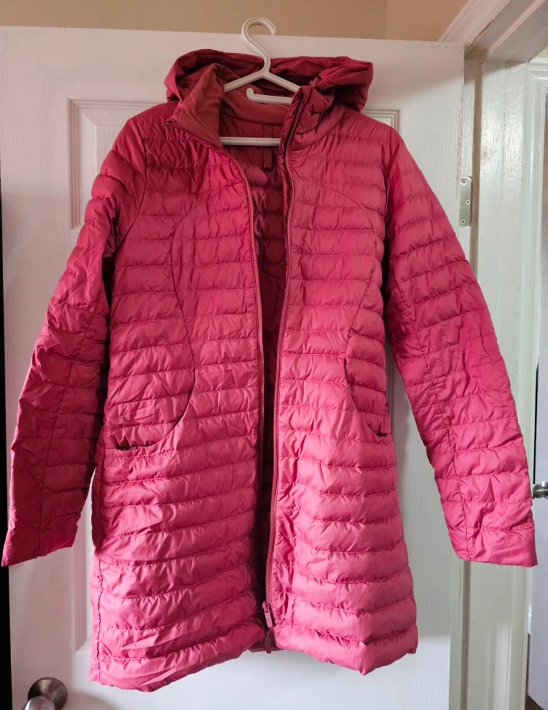 Puffer Coat - Pink - Hooded - Size large Ladies