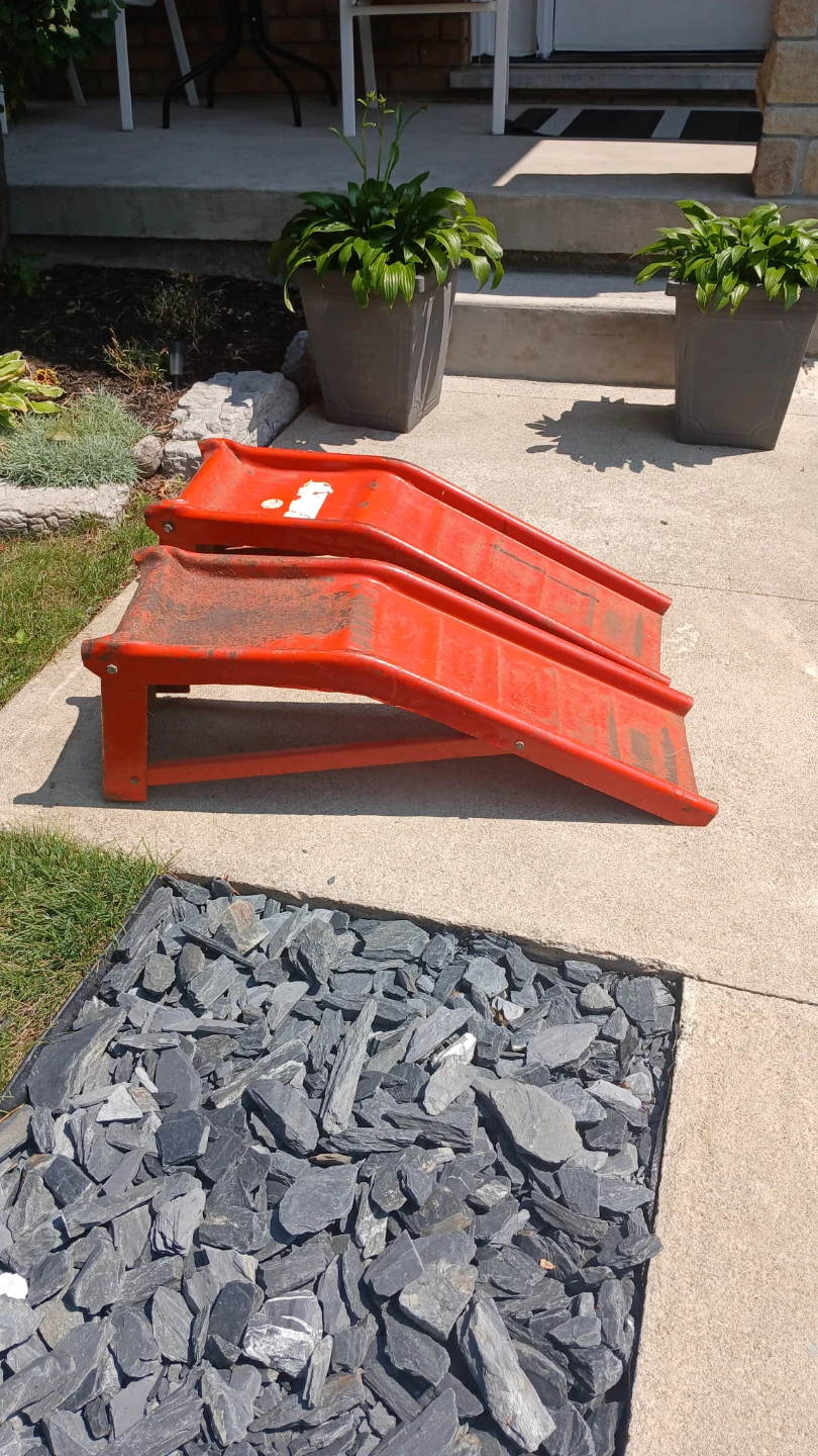 Heavy duty car ramp