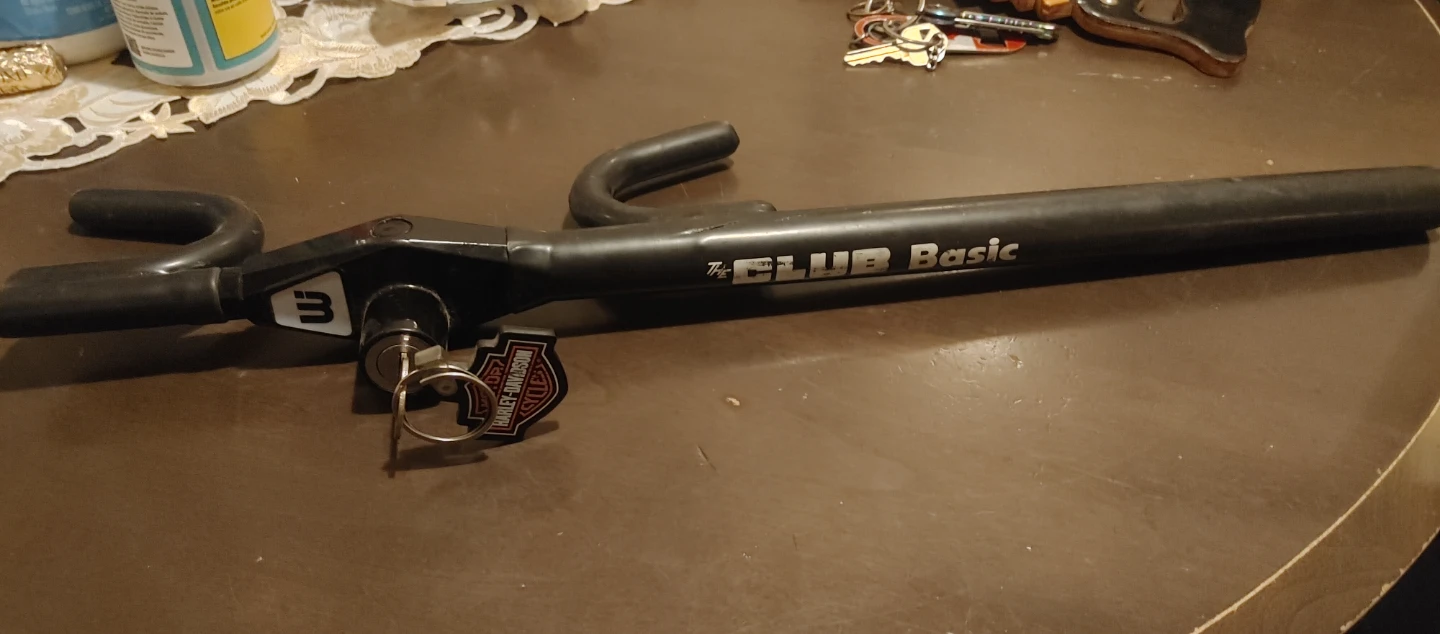 The Club Basic Steering Wheel Lock