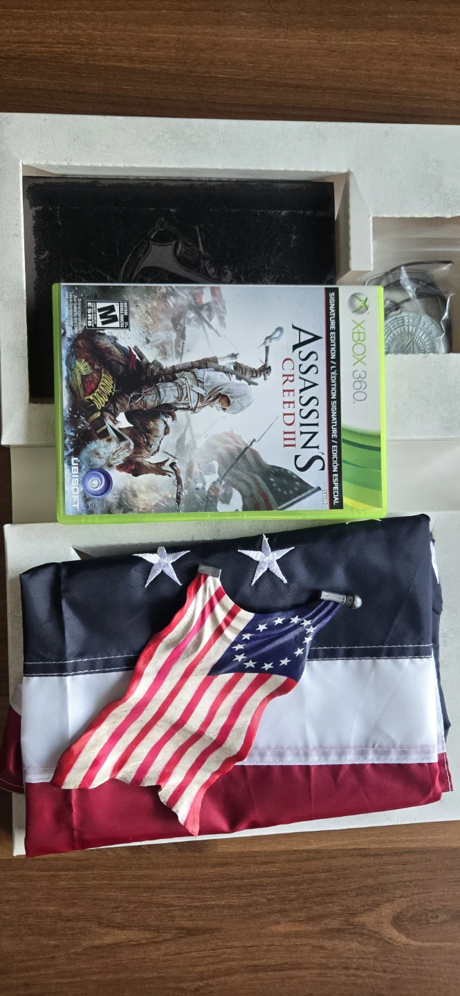 Assassin's Creed III Signature Limited Edition Xbox 360 - photo 3