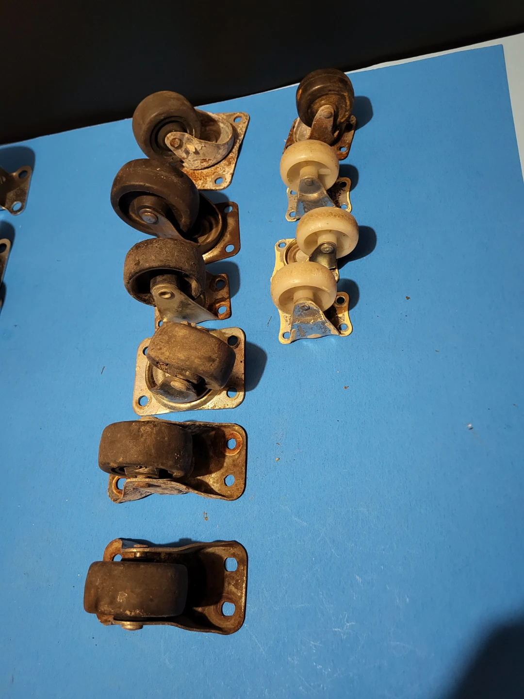 Assorted Replacement Caster Wheels - photo 3