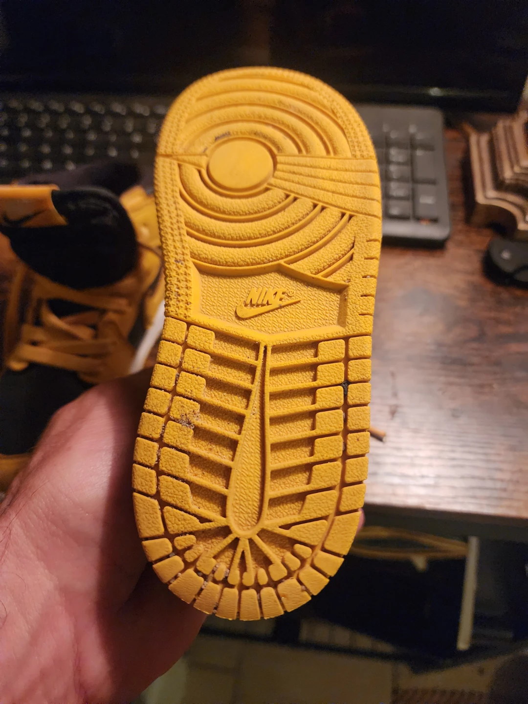 Kids' Nike Air Jordan 1 High OG Sneakers - photo 4