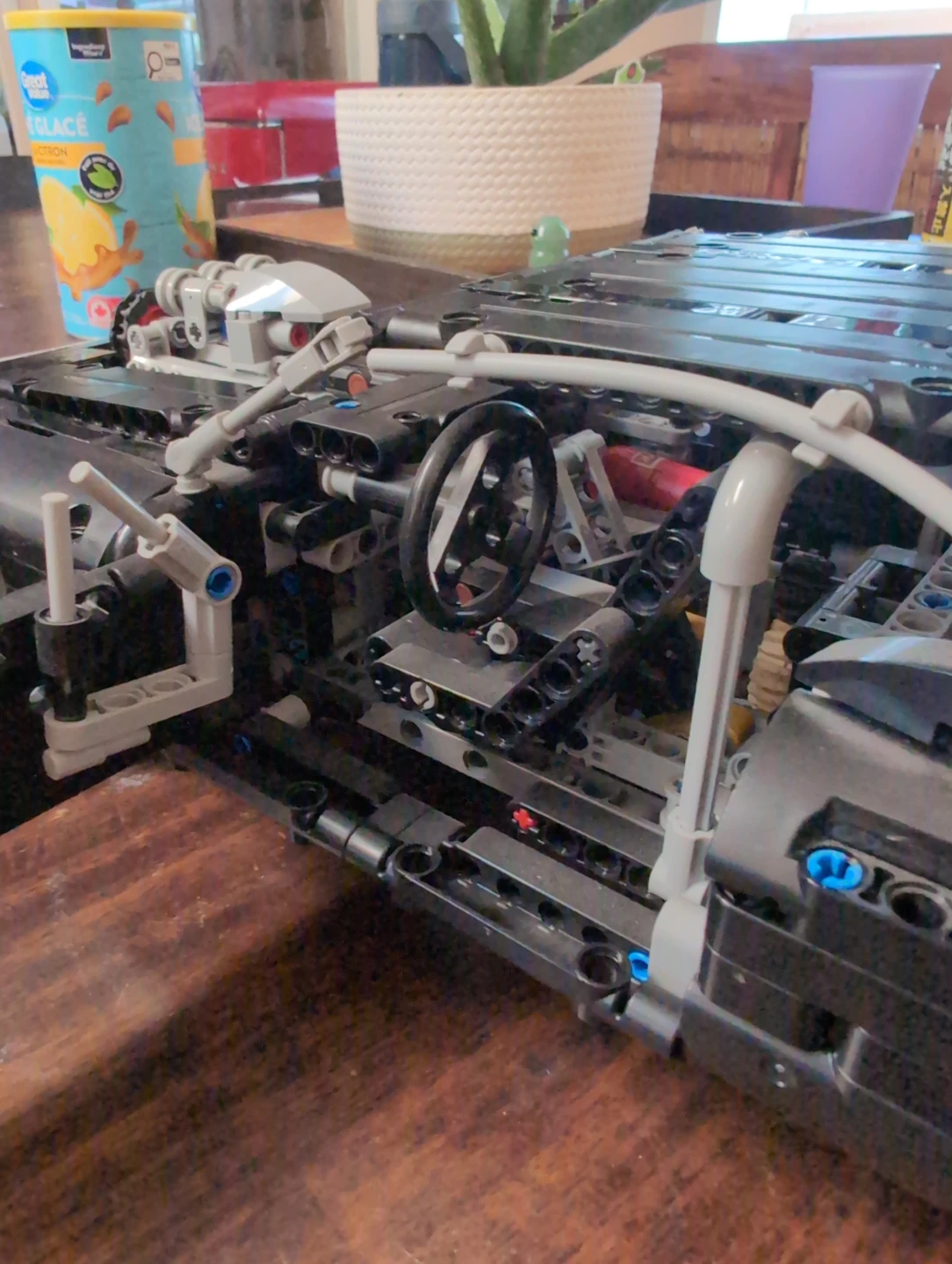 Dom's charger Lego Technic - photo 5