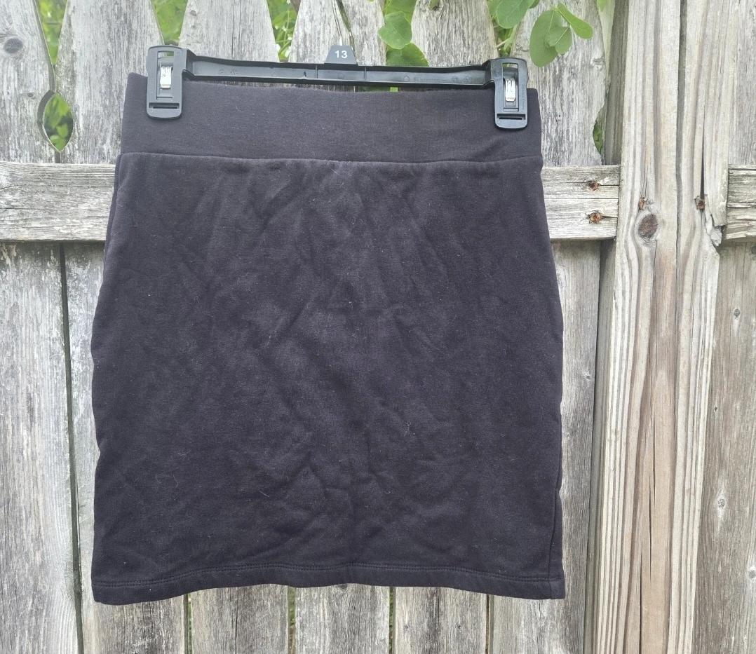 Black Mini Skirt - Forever 21 - photo 2