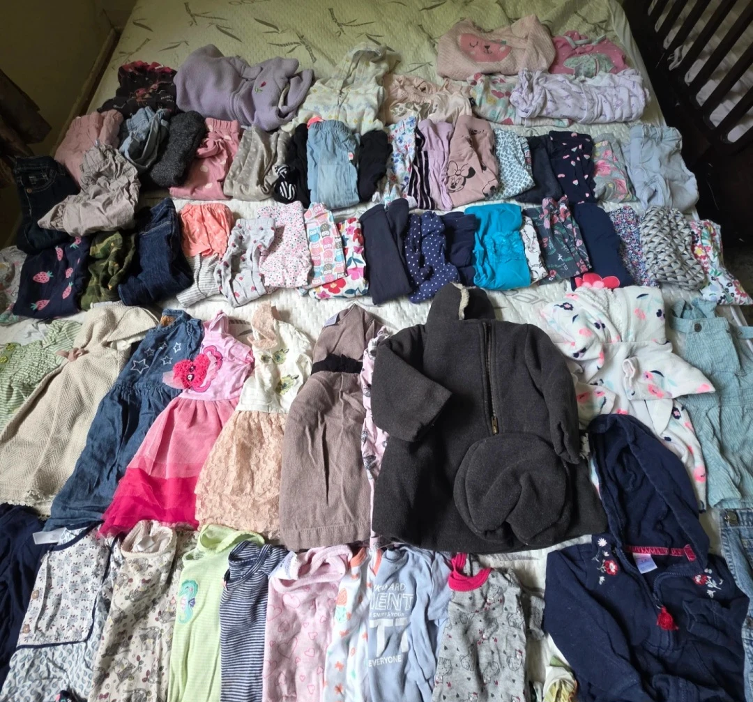12 months girl large lot - photo 2