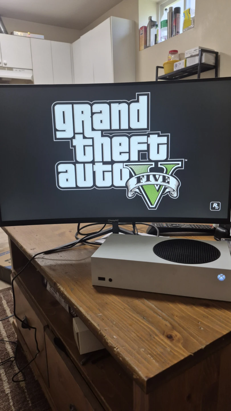 27 inch curved gaming monitor 180hz. - photo 2